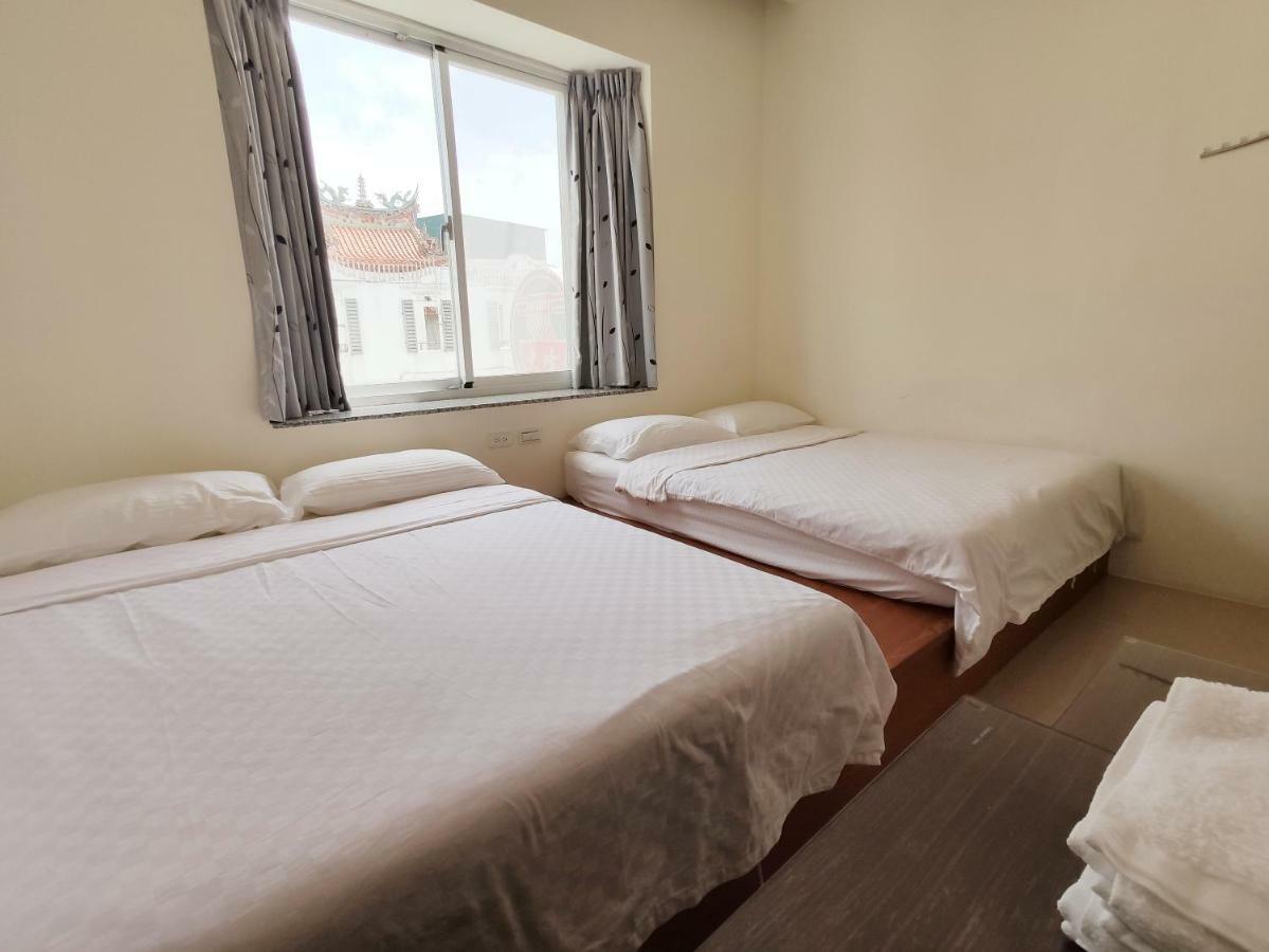 Feng Homestay Zhongpu Екстериор снимка
