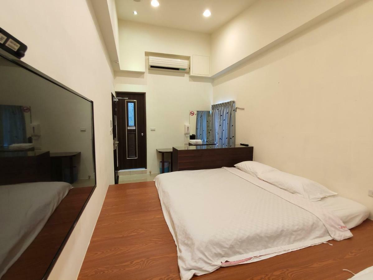 Feng Homestay Zhongpu Екстериор снимка